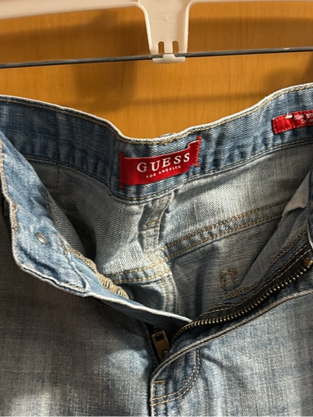 GUESS Men's Light Wash Slim Jeans with Red Logo Size 34x32